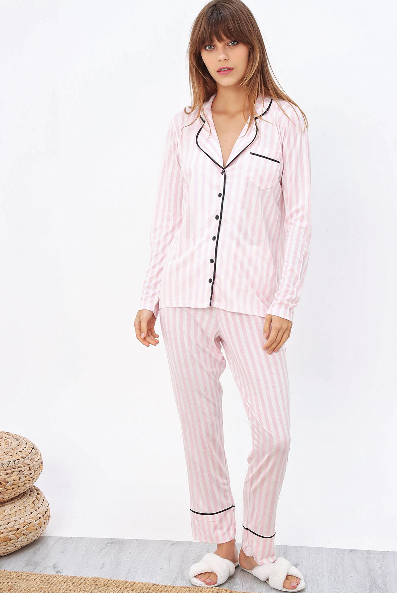  Ecrou Kadın Pembe Çizgili Düğmeli Pijama Takım