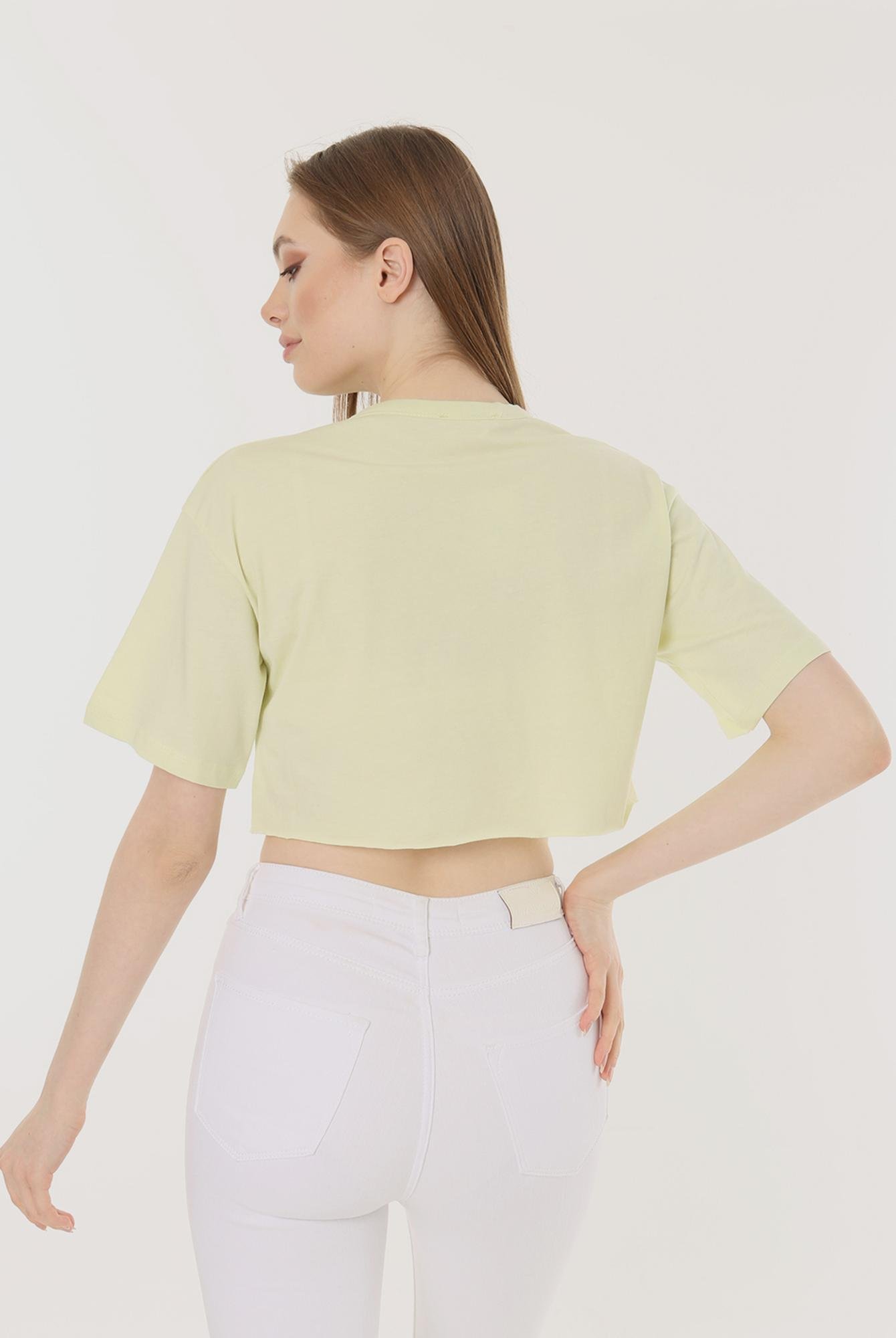  Ecrou Kadın Neon Yeşil Basic Kesik Uç Oversize Crop Tshirt