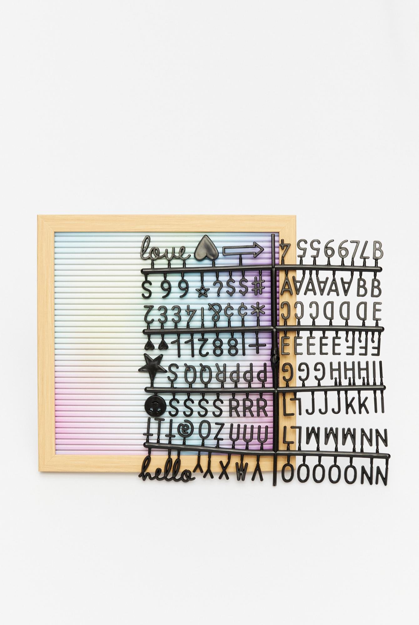  Ecrou Mesaj Panosu 121 Harf Rainbow 26×26 cm
