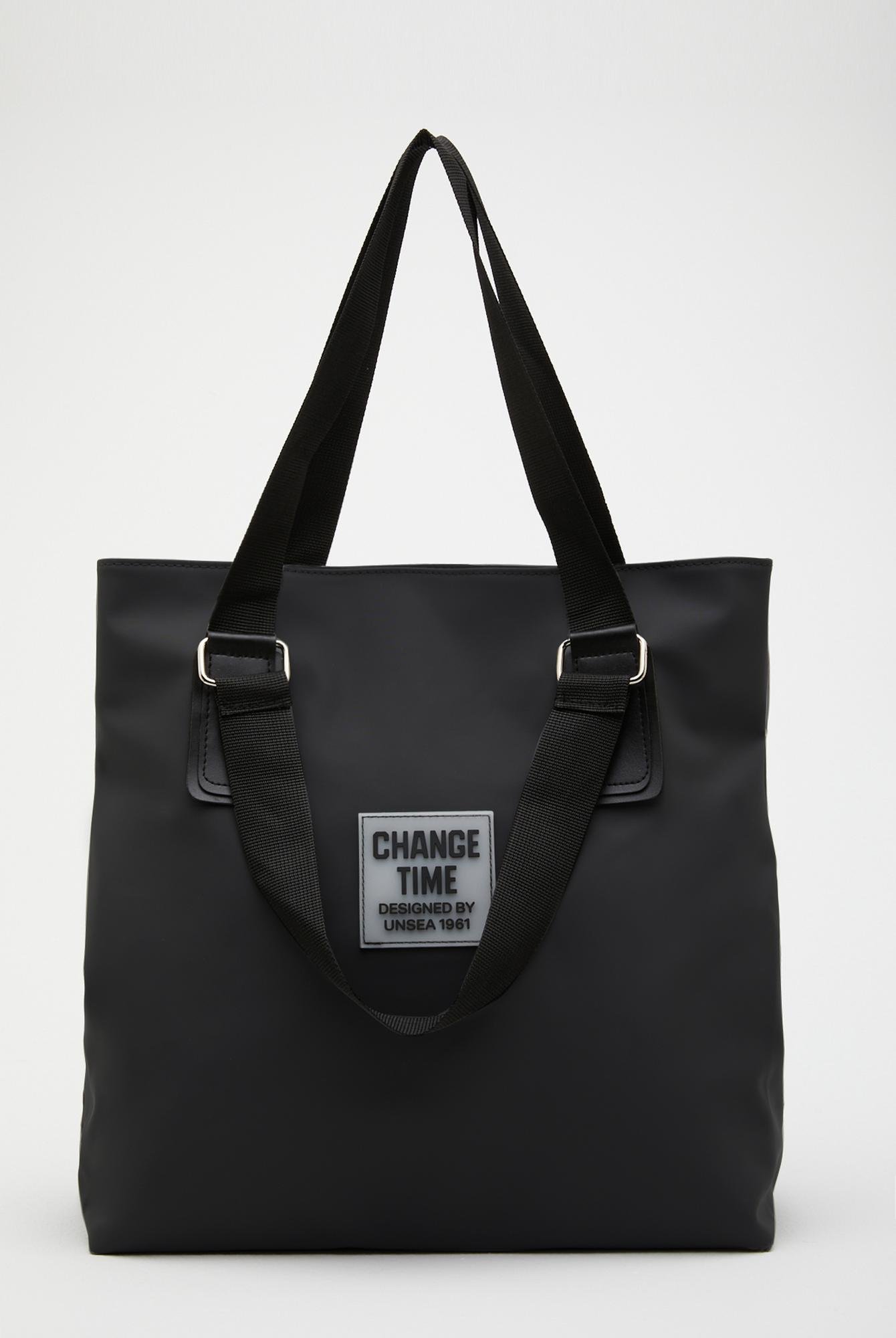  Ecrou Kadın Change Time Yazılı Omuz Çantası Siyah 35 x 38 cm