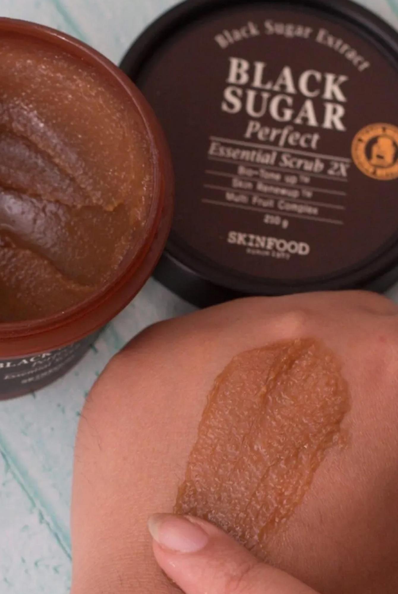  Skinfood Black Sugar Perfect Essential Scrub 2X Maske 210G