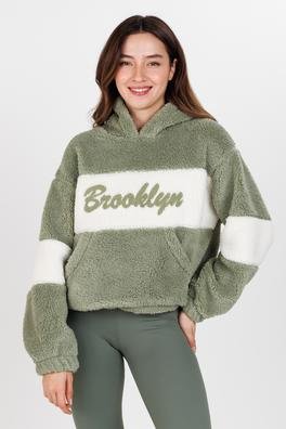 Ecrou Kadın Yeşil Kapüşonlu Kanguru Cepli Önü Brooklyn Nakış Polar Sweat