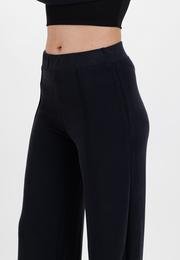  Ecrou Kadın Siyah Önü Nervurlu Bol Paça Ultra Soft Örme Pantolon